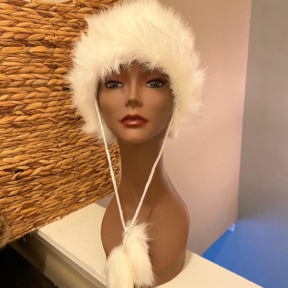 BJB Fur Sweater Hat